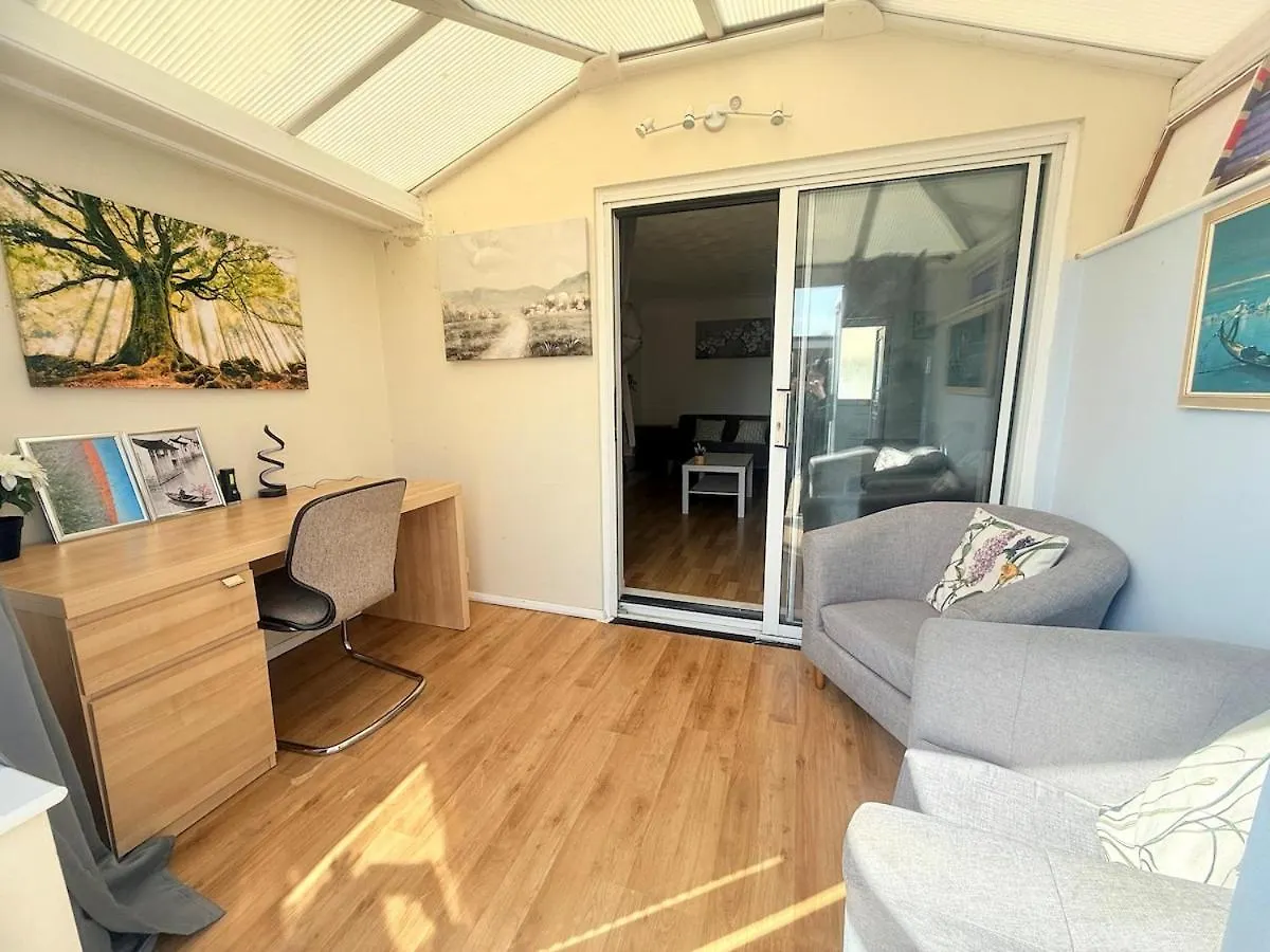 Heartfelt Cambridge Home Cottenham